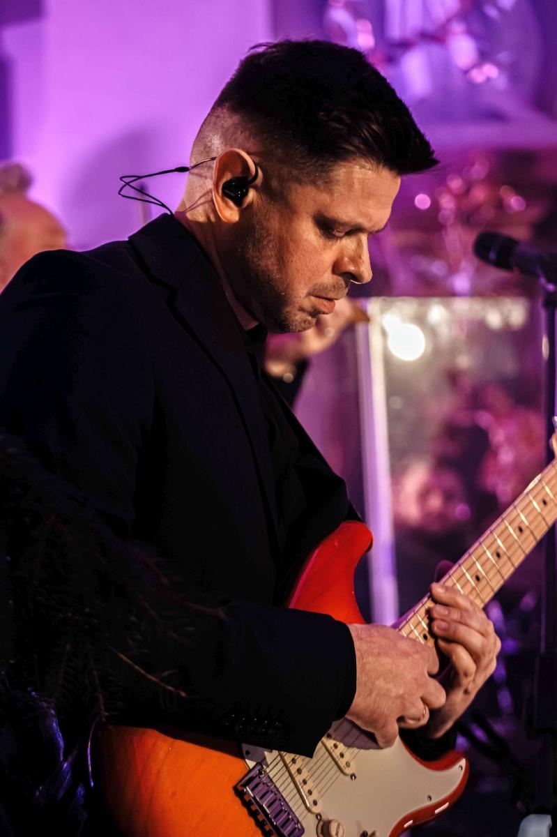 Zdjęcie w galerii na portalu naszraciborz.pl: Zespół Bartnicky pięknie kolędował w Kietrzu! wiadomości z regionu