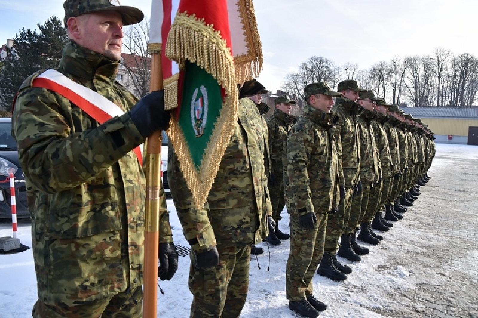 Zdjęcie w galerii na portalu naszraciborz.pl: Uroczyste ślubowanie nowych funkcjonariuszy Śląskiego Oddziału Straży Granicznej w Raciborzu wiadomości z regionu