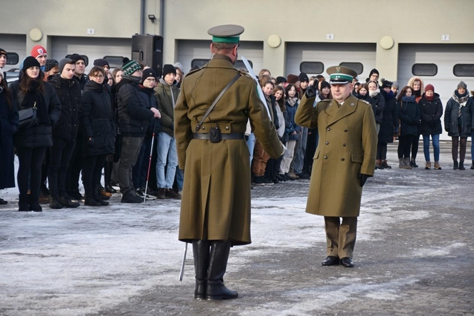 Zdjęcie w galerii na portalu naszraciborz.pl: Uroczyste ślubowanie nowych funkcjonariuszy Śląskiego Oddziału Straży Granicznej w Raciborzu wiadomości z regionu