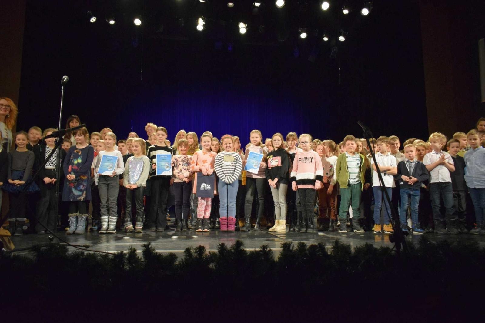 Zdjęcie w galerii na portalu naszraciborz.pl: Powiatowy Przegląd Widowisk Bożonarodzeniowych wiadomości z regionu