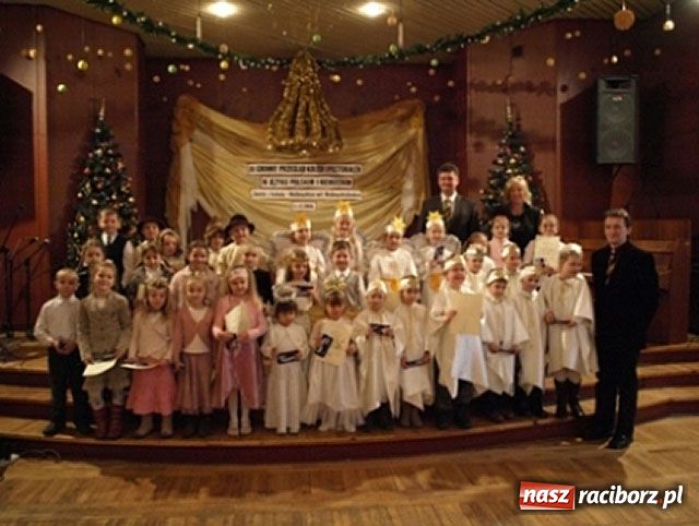 Zdjęcie w galerii na portalu naszraciborz.pl: Przegląd kolęd w Tworkowie wiadomości z regionu