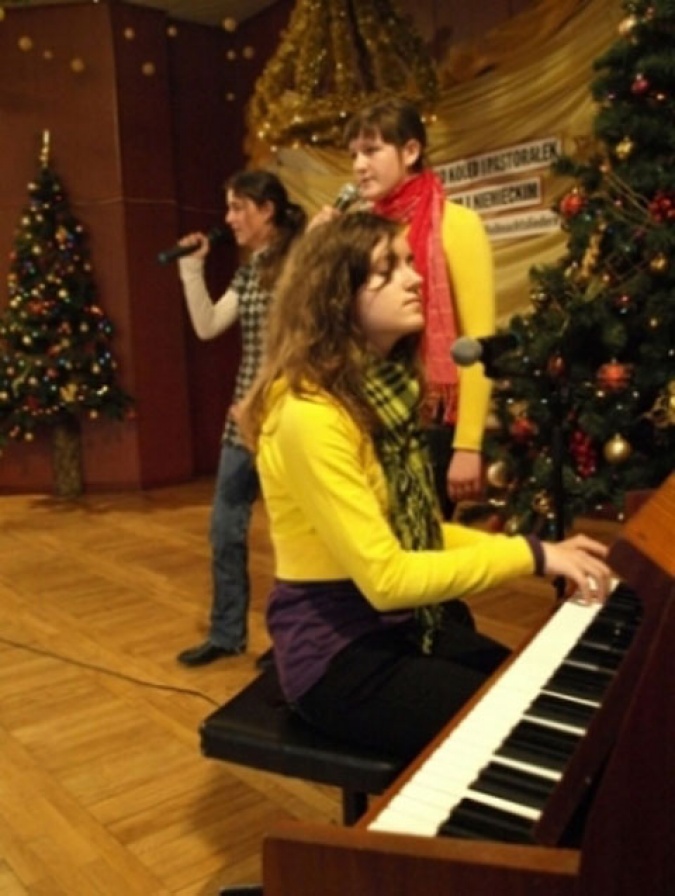 Zdjęcie w galerii na portalu naszraciborz.pl: Przegląd kolęd w Tworkowie wiadomości z regionu