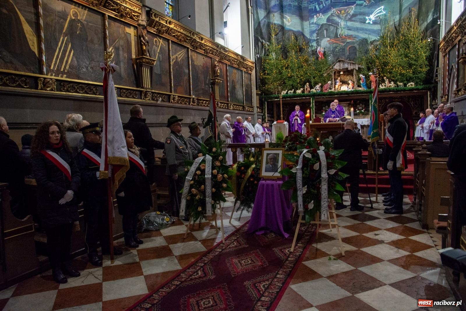 Zdjęcie w galerii na portalu naszraciborz.pl: Na Jeruzalem pożegnano śp. Pawła Newerlę, zasłużonego obywatela miasta Raciborza [FOTO i WIDEO] wiadomości z regionu