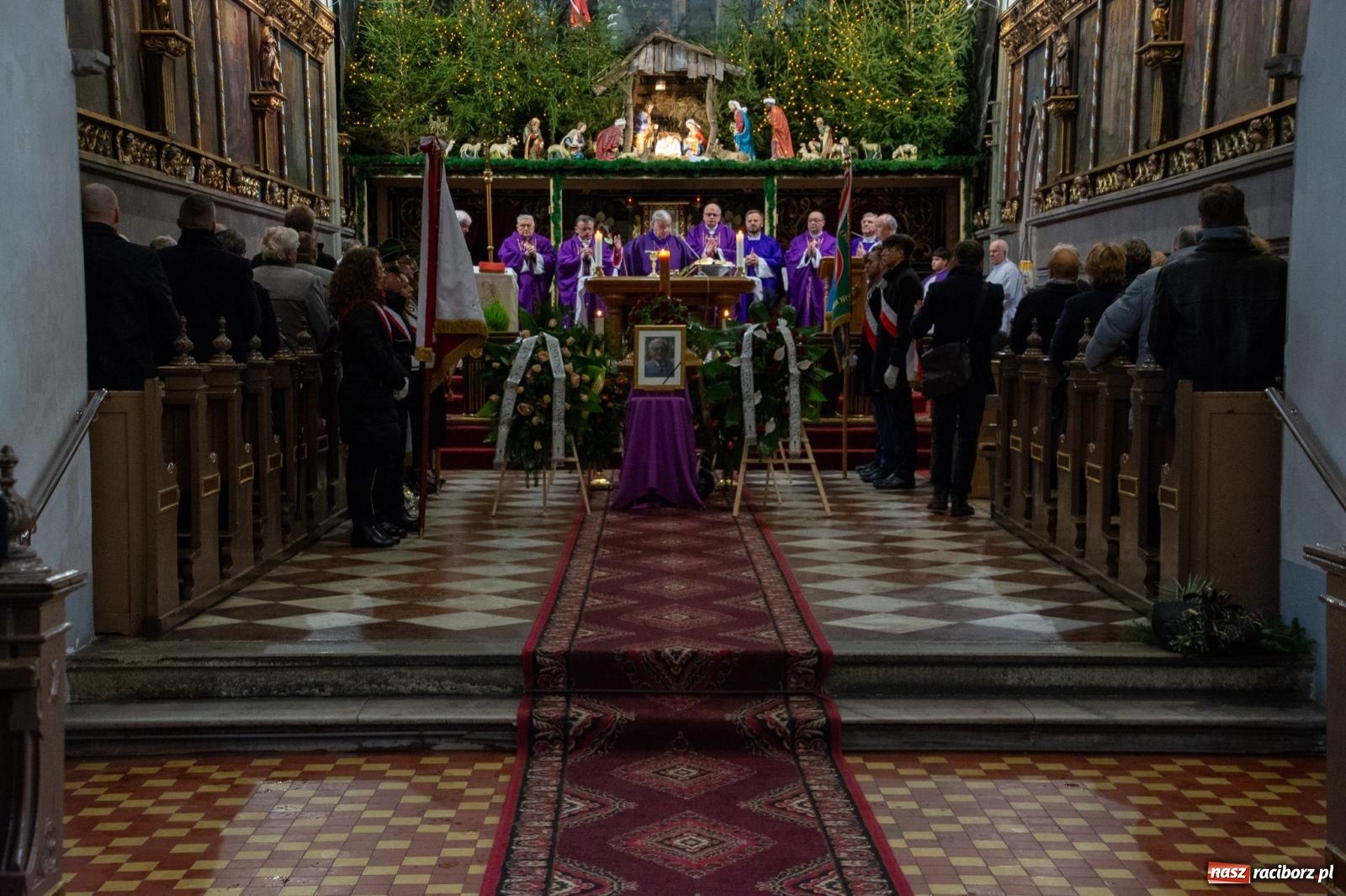Zdjęcie w galerii na portalu naszraciborz.pl: Na Jeruzalem pożegnano śp. Pawła Newerlę, zasłużonego obywatela miasta Raciborza [FOTO i WIDEO] wiadomości z regionu