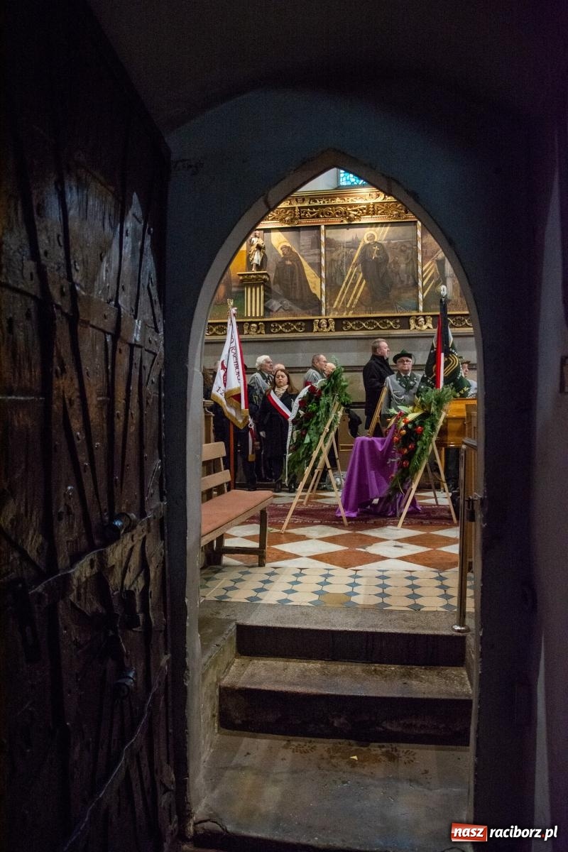 Zdjęcie w galerii na portalu naszraciborz.pl: Na Jeruzalem pożegnano śp. Pawła Newerlę, zasłużonego obywatela miasta Raciborza [FOTO i WIDEO] wiadomości z regionu