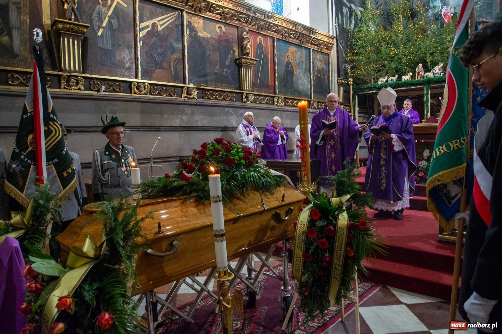 Zdjęcie w galerii na portalu naszraciborz.pl: Na Jeruzalem pożegnano śp. Pawła Newerlę, zasłużonego obywatela miasta Raciborza [FOTO i WIDEO] wiadomości z regionu