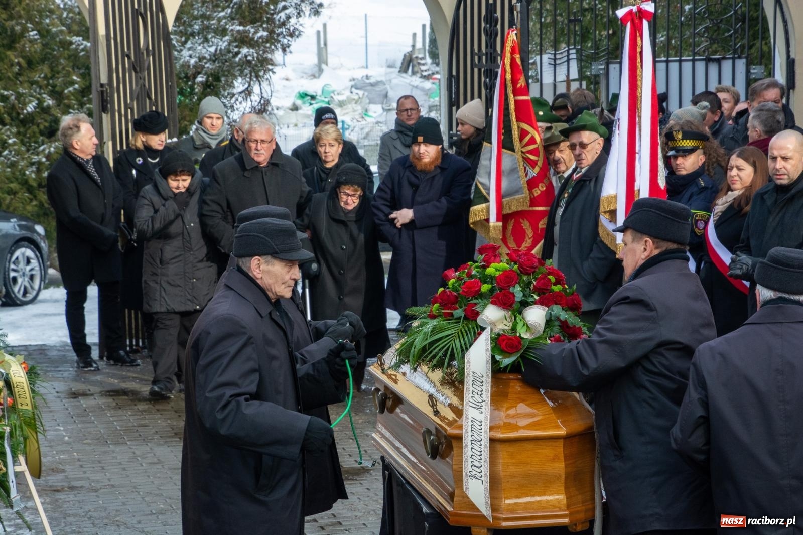 Zdjęcie w galerii na portalu naszraciborz.pl: Na Jeruzalem pożegnano śp. Pawła Newerlę, zasłużonego obywatela miasta Raciborza [FOTO i WIDEO] wiadomości z regionu