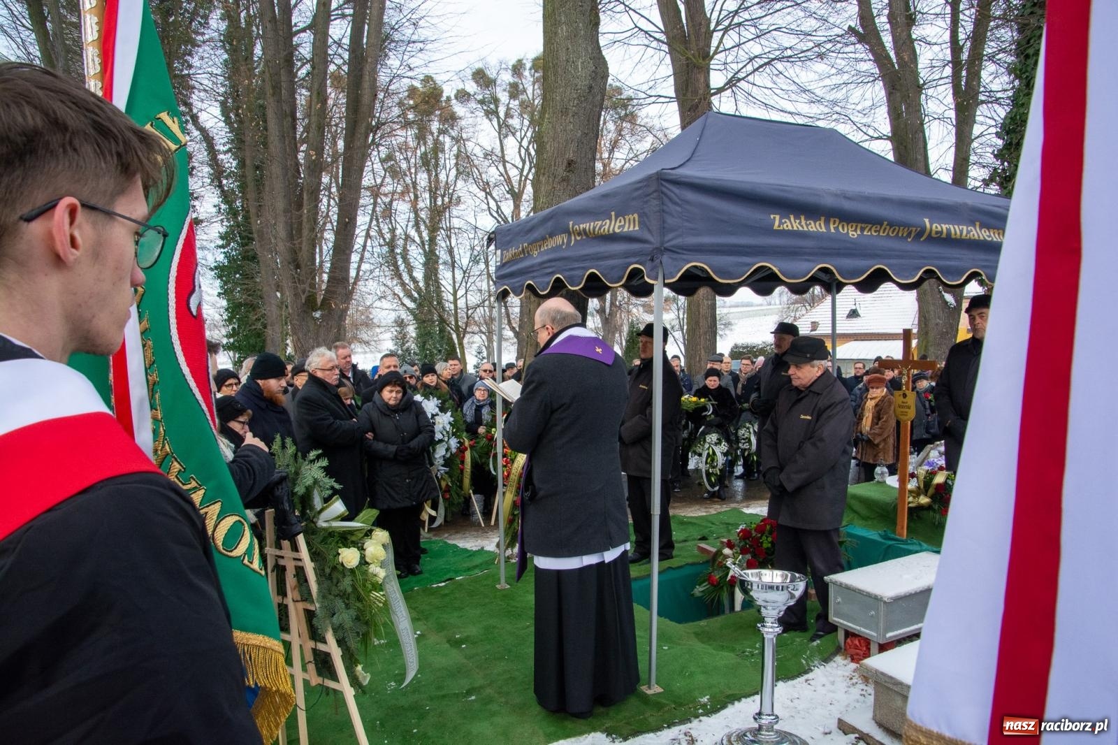 Zdjęcie w galerii na portalu naszraciborz.pl: Na Jeruzalem pożegnano śp. Pawła Newerlę, zasłużonego obywatela miasta Raciborza [FOTO i WIDEO] wiadomości z regionu