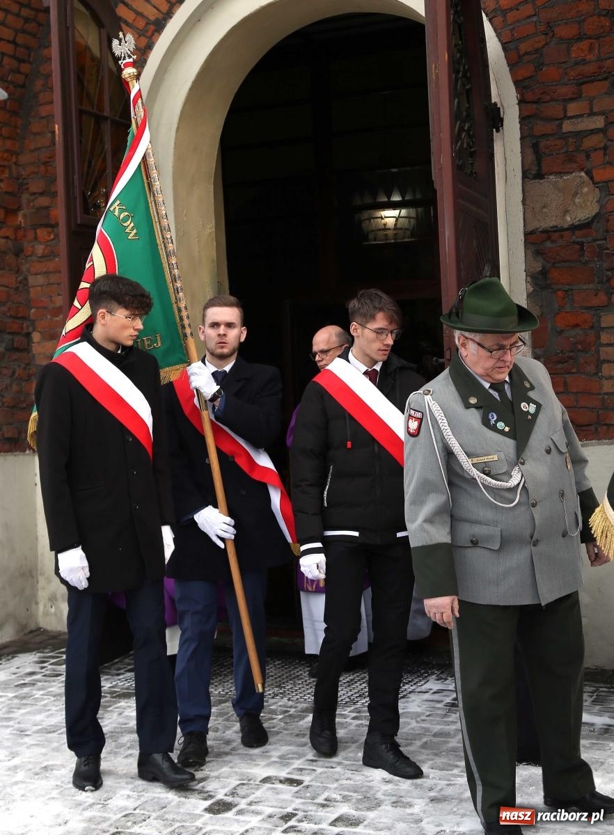 Zdjęcie w galerii na portalu naszraciborz.pl: Na Jeruzalem pożegnano śp. Pawła Newerlę, zasłużonego obywatela miasta Raciborza [FOTO i WIDEO] wiadomości z regionu