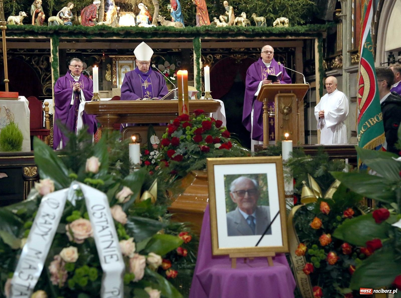 Zdjęcie w galerii na portalu naszraciborz.pl: Na Jeruzalem pożegnano śp. Pawła Newerlę, zasłużonego obywatela miasta Raciborza [FOTO i WIDEO] wiadomości z regionu