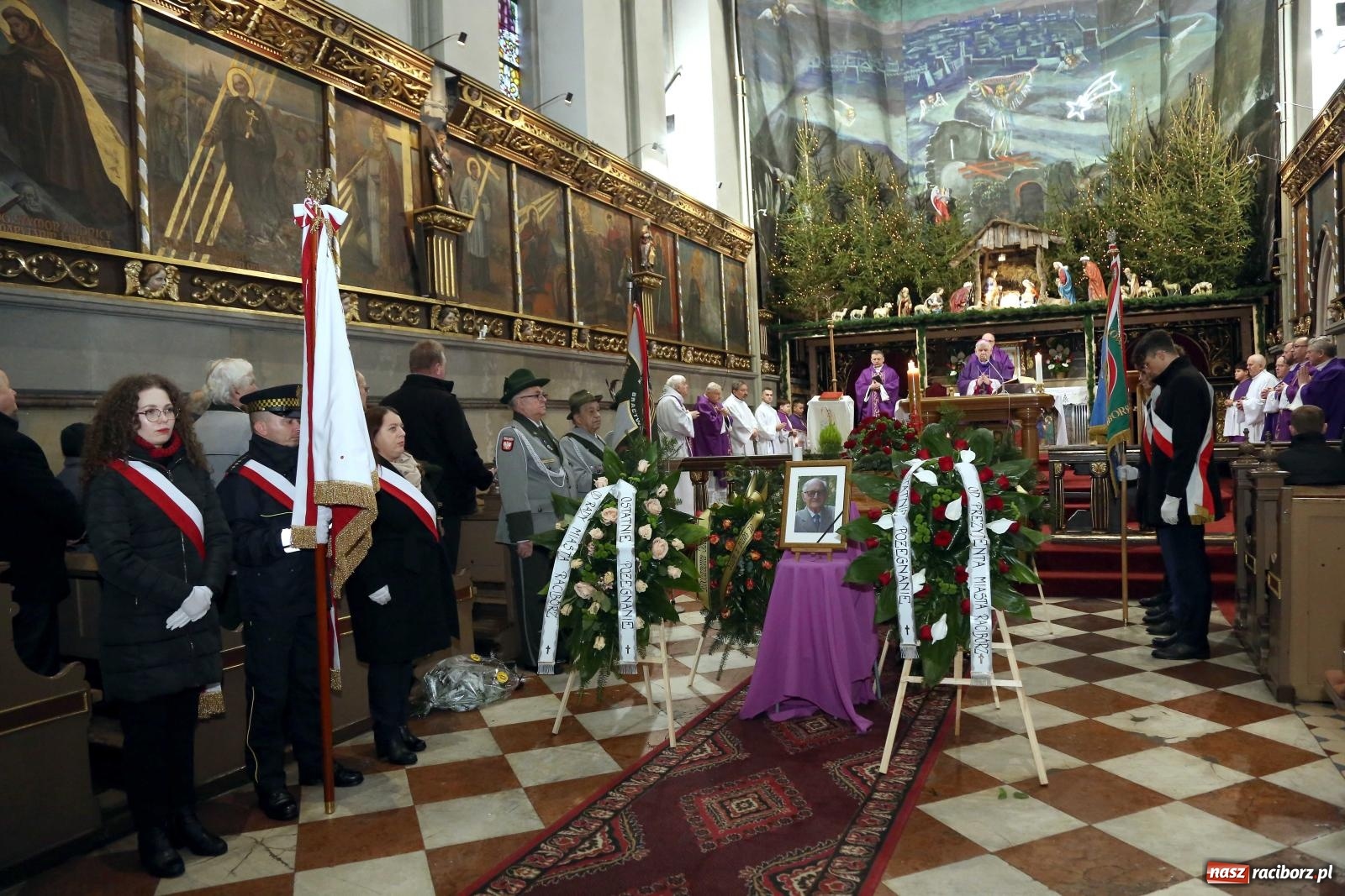 Zdjęcie w galerii na portalu naszraciborz.pl: Na Jeruzalem pożegnano śp. Pawła Newerlę, zasłużonego obywatela miasta Raciborza [FOTO i WIDEO] wiadomości z regionu