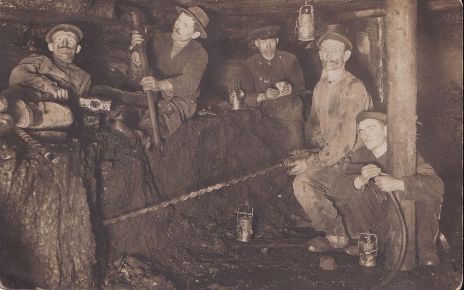 Zdjęcie w galerii na portalu naszraciborz.pl: Zabytkowa Kopalnia Ignacy uruchamia Społeczne Archiwum ROW wiadomości z regionu