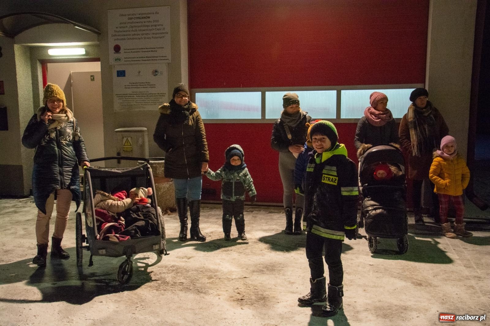 Zdjęcie w galerii na portalu naszraciborz.pl: MAMY TO! W remizie w Cyprzanowie zaparkowało nowe Volvo [FOTO i WIDEO] wiadomości z regionu
