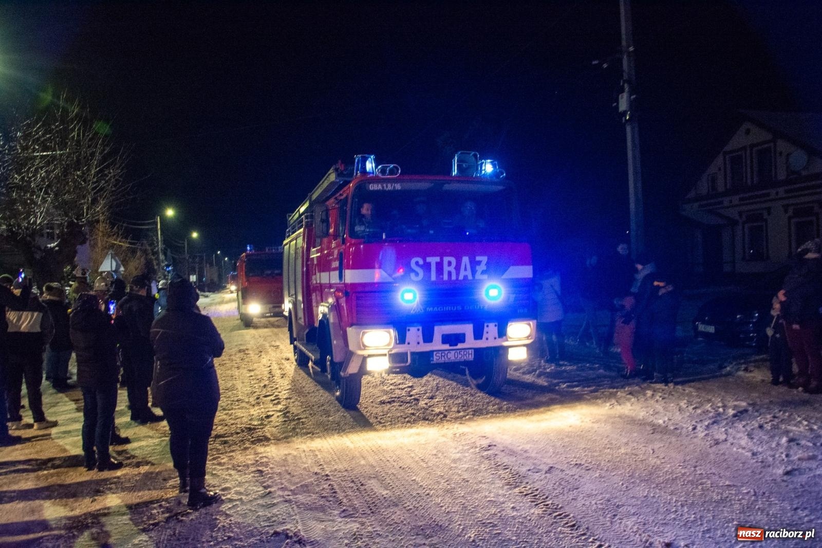 Zdjęcie w galerii na portalu naszraciborz.pl: MAMY TO! W remizie w Cyprzanowie zaparkowało nowe Volvo [FOTO i WIDEO] wiadomości z regionu