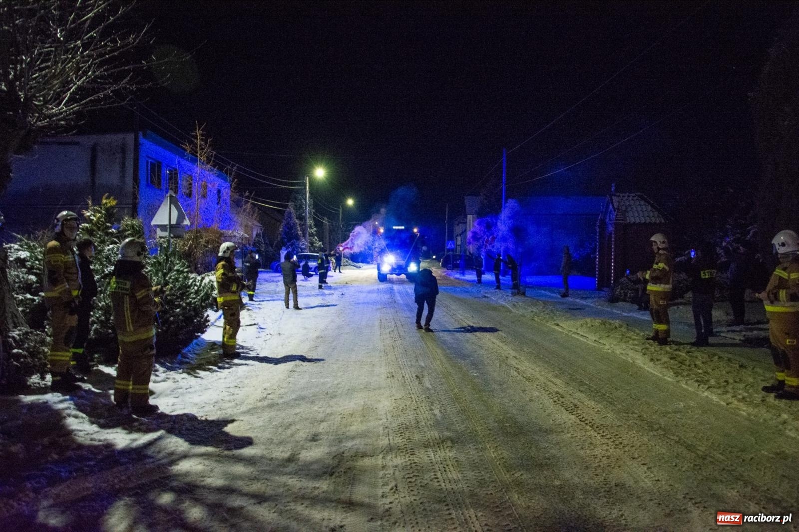 Zdjęcie w galerii na portalu naszraciborz.pl: MAMY TO! W remizie w Cyprzanowie zaparkowało nowe Volvo [FOTO i WIDEO] wiadomości z regionu