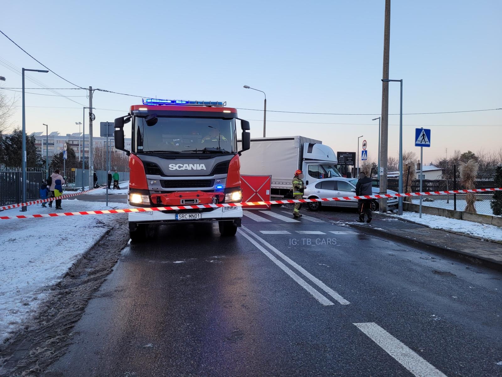 Zdjęcie w galerii na portalu naszraciborz.pl: Groźne zderzenie na skrzyżowaniu Siwonia-Cecylii wiadomości z regionu