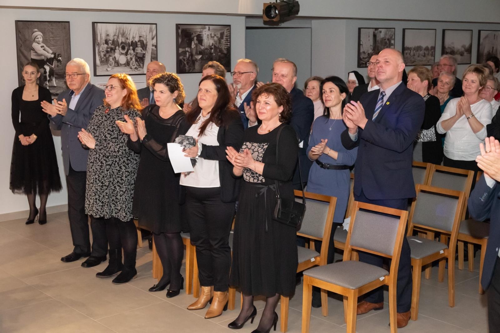Zdjęcie w galerii na portalu naszraciborz.pl: Noworoczny koncert Gminy Krzyżanowice tym razem w nowym miejscu wiadomości z regionu