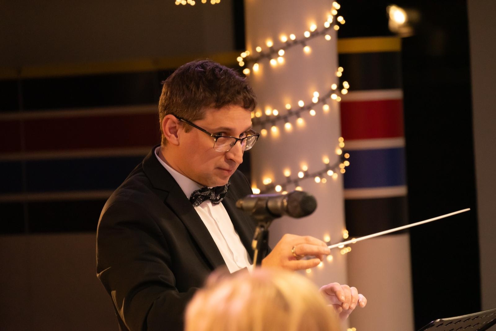 Zdjęcie w galerii na portalu naszraciborz.pl: Noworoczny koncert Gminy Krzyżanowice tym razem w nowym miejscu wiadomości z regionu