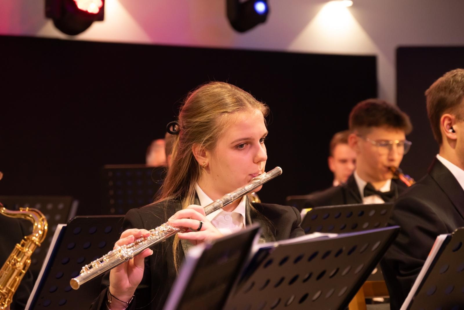 Zdjęcie w galerii na portalu naszraciborz.pl: Noworoczny koncert Gminy Krzyżanowice tym razem w nowym miejscu wiadomości z regionu