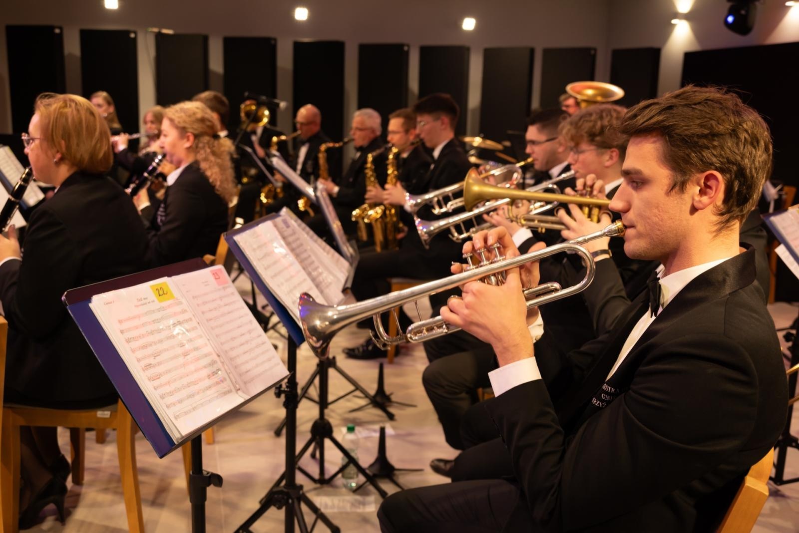 Zdjęcie w galerii na portalu naszraciborz.pl: Noworoczny koncert Gminy Krzyżanowice tym razem w nowym miejscu wiadomości z regionu