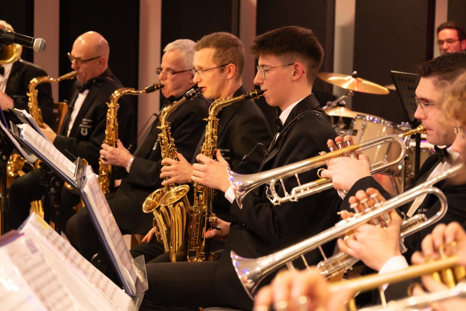 Zdjęcie w galerii na portalu naszraciborz.pl: Noworoczny koncert Gminy Krzyżanowice tym razem w nowym miejscu wiadomości z regionu