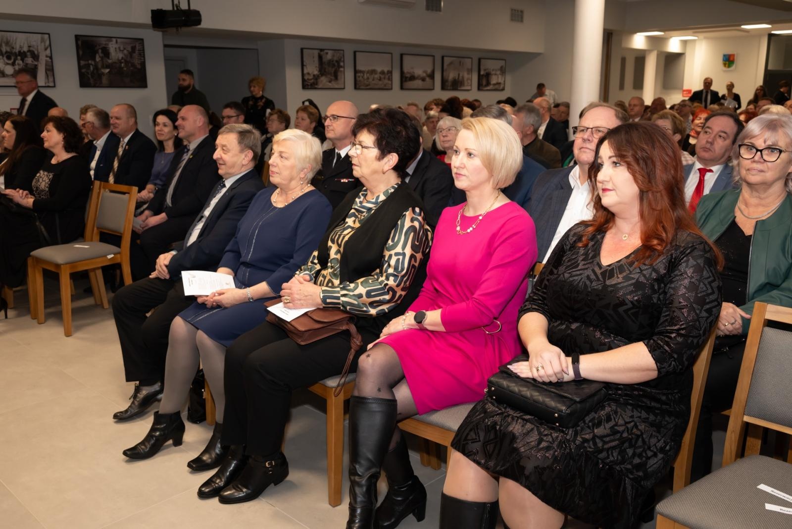 Zdjęcie w galerii na portalu naszraciborz.pl: Noworoczny koncert Gminy Krzyżanowice tym razem w nowym miejscu wiadomości z regionu