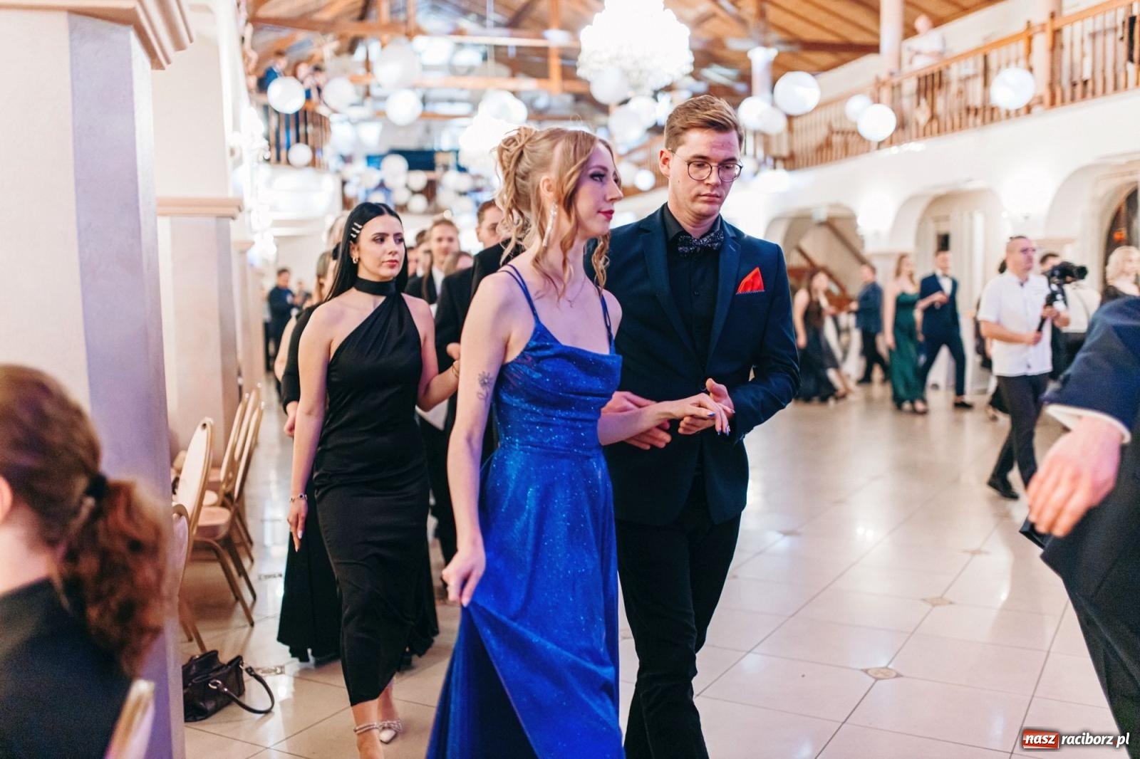 Zdjęcie w galerii na portalu naszraciborz.pl: Ah, cóż to był za bal! Studniówka Kasprowicza na bis! [FOTO] wiadomości z regionu