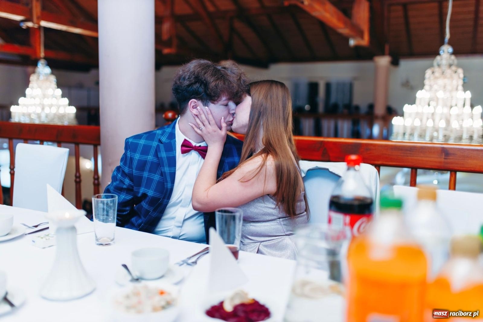 Zdjęcie w galerii na portalu naszraciborz.pl: Ah, cóż to był za bal! Studniówka Kasprowicza na bis! [FOTO] wiadomości z regionu