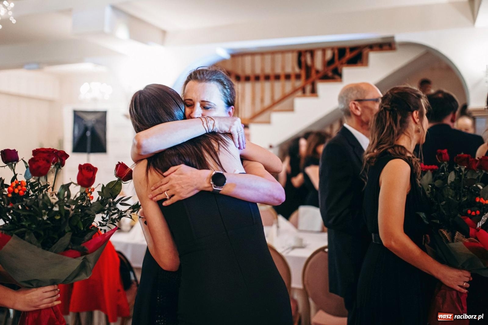 Zdjęcie w galerii na portalu naszraciborz.pl: Ah, cóż to był za bal! Studniówka Kasprowicza na bis! [FOTO] wiadomości z regionu