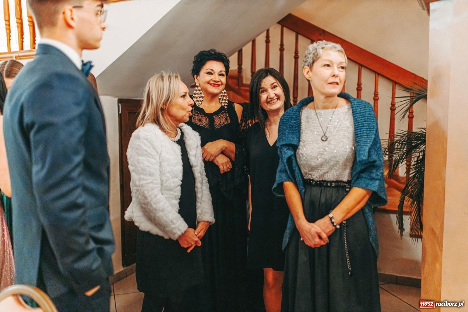 Zdjęcie w galerii na portalu naszraciborz.pl: Ah, cóż to był za bal! Studniówka Kasprowicza na bis! [FOTO] wiadomości z regionu