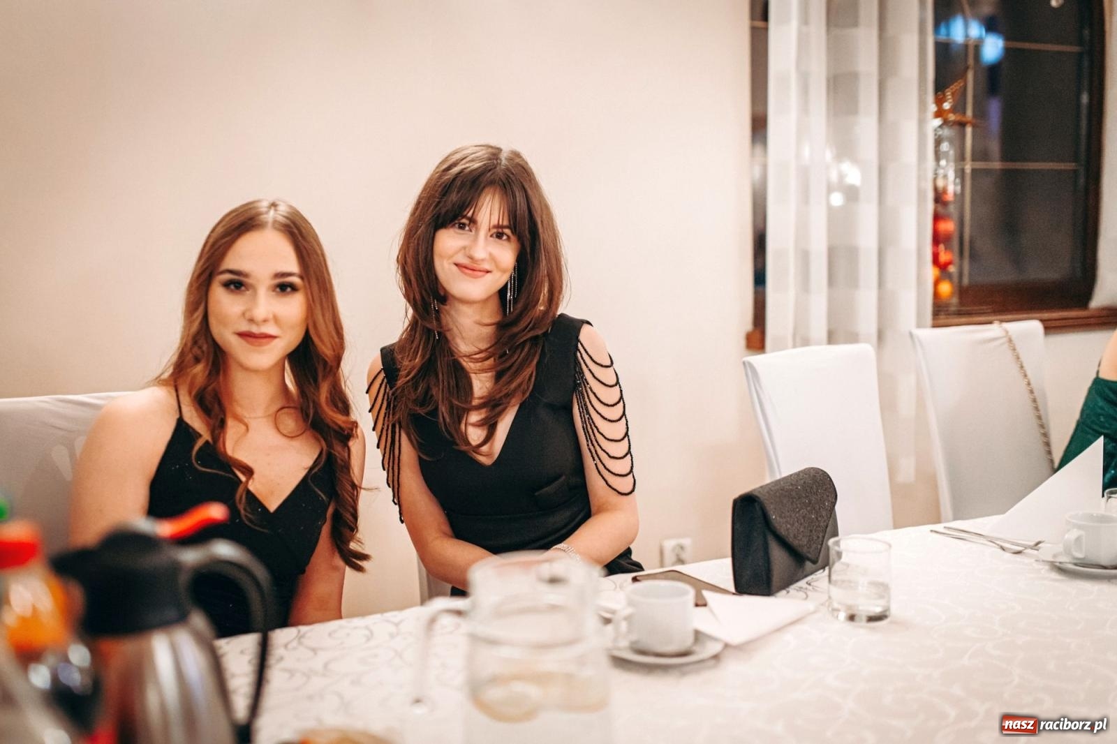 Zdjęcie w galerii na portalu naszraciborz.pl: Ah, cóż to był za bal! Studniówka Kasprowicza na bis! [FOTO] wiadomości z regionu