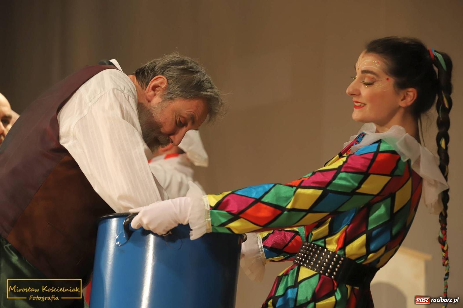 Zdjęcie w galerii na portalu naszraciborz.pl: Arte Creatura wystawiła w Raciborzu Noc w Wenecji [FOTO i WIDEO] wiadomości z regionu