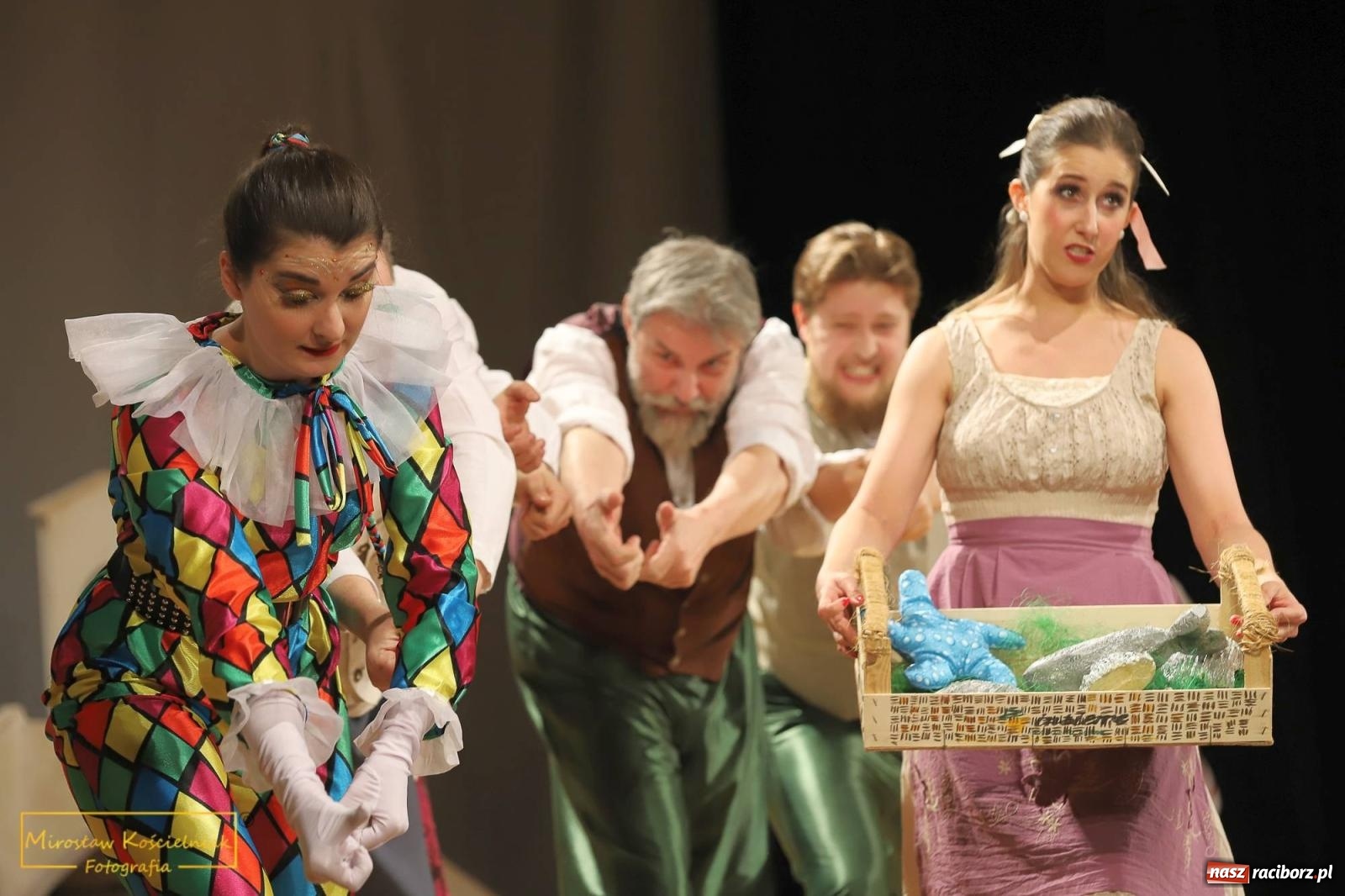 Zdjęcie w galerii na portalu naszraciborz.pl: Arte Creatura wystawiła w Raciborzu Noc w Wenecji [FOTO i WIDEO] wiadomości z regionu