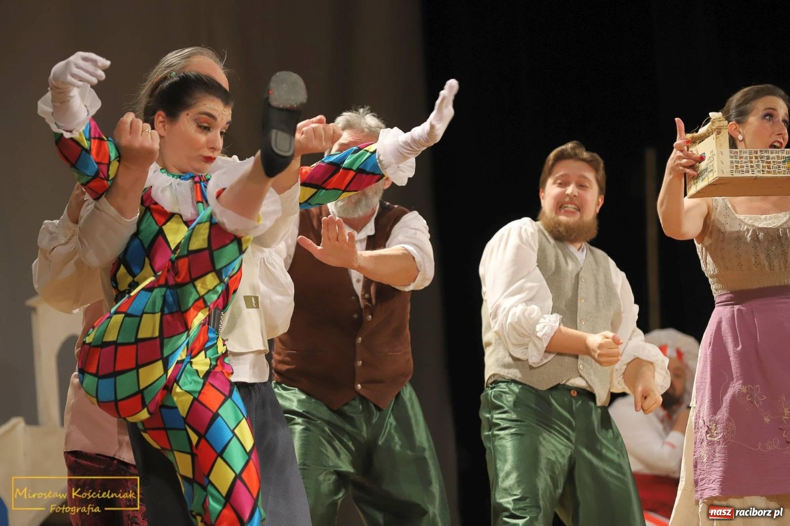 Zdjęcie w galerii na portalu naszraciborz.pl: Arte Creatura wystawiła w Raciborzu Noc w Wenecji [FOTO i WIDEO] wiadomości z regionu