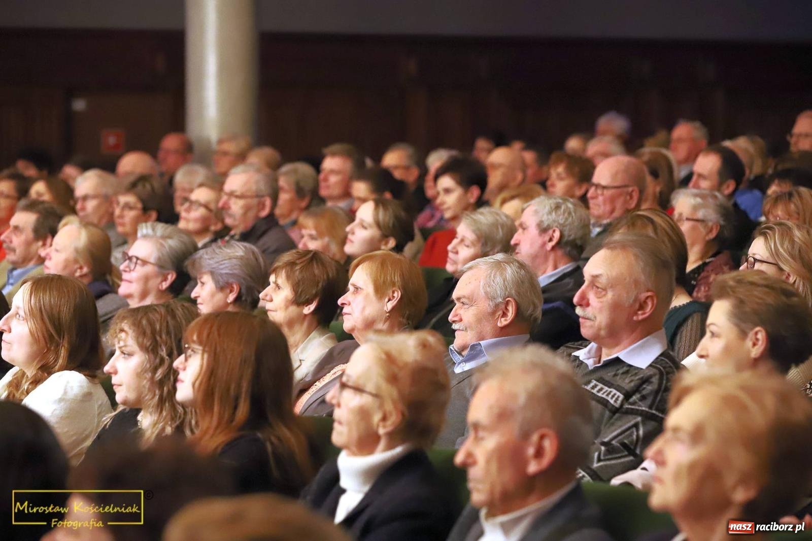 Zdjęcie w galerii na portalu naszraciborz.pl: Arte Creatura wystawiła w Raciborzu Noc w Wenecji [FOTO i WIDEO] wiadomości z regionu