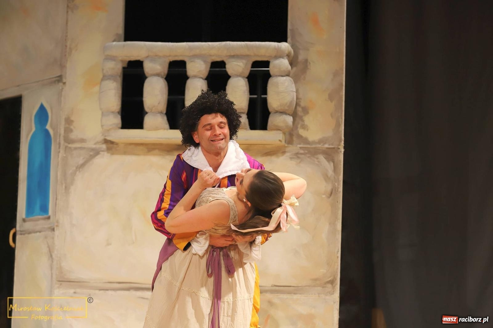 Zdjęcie w galerii na portalu naszraciborz.pl: Arte Creatura wystawiła w Raciborzu Noc w Wenecji [FOTO i WIDEO] wiadomości z regionu