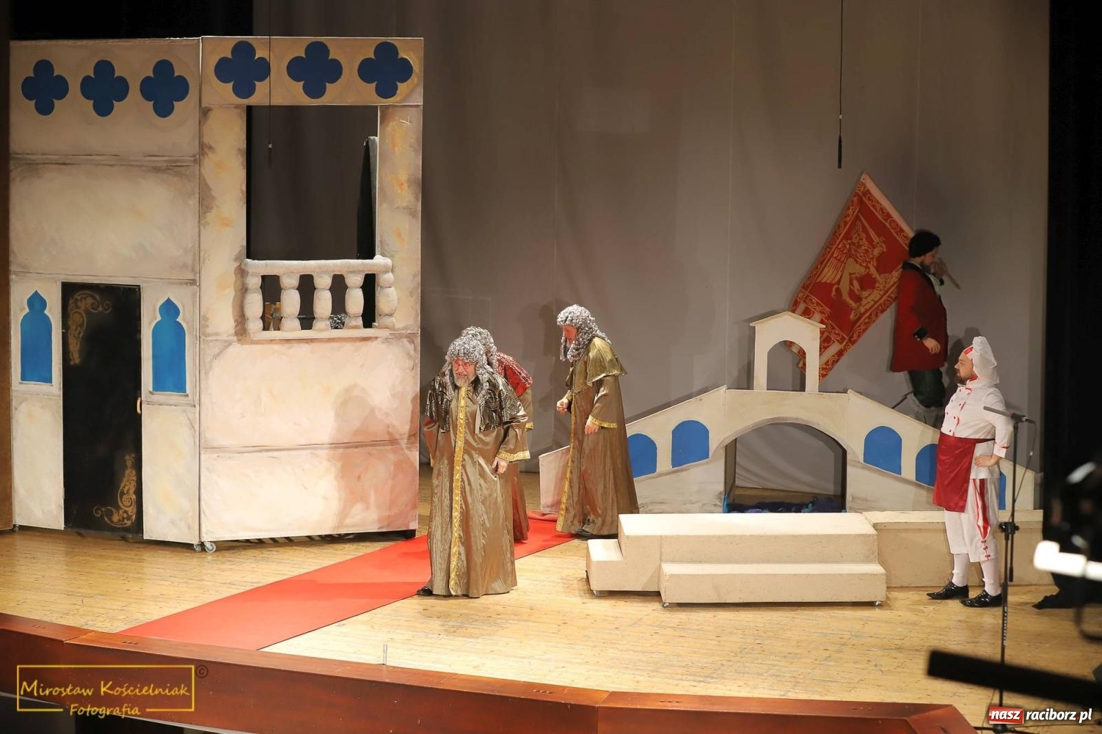 Zdjęcie w galerii na portalu naszraciborz.pl: Arte Creatura wystawiła w Raciborzu Noc w Wenecji [FOTO i WIDEO] wiadomości z regionu