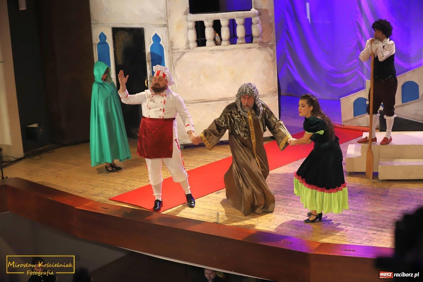 Zdjęcie w galerii na portalu naszraciborz.pl: Arte Creatura wystawiła w Raciborzu Noc w Wenecji [FOTO i WIDEO] wiadomości z regionu