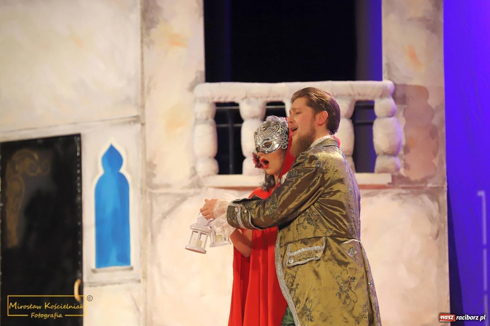 Zdjęcie w galerii na portalu naszraciborz.pl: Arte Creatura wystawiła w Raciborzu Noc w Wenecji [FOTO i WIDEO] wiadomości z regionu