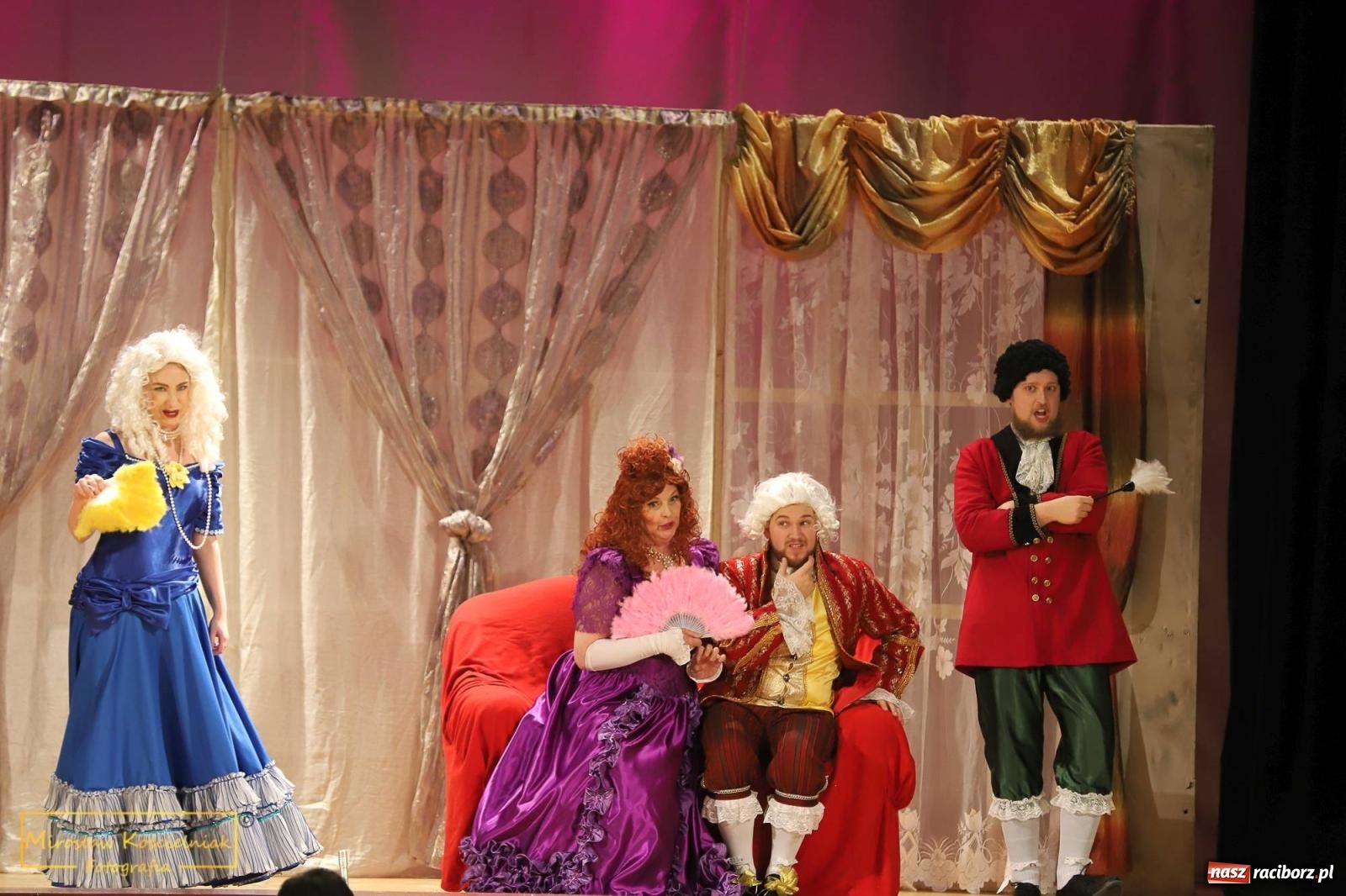 Zdjęcie w galerii na portalu naszraciborz.pl: Arte Creatura wystawiła w Raciborzu Noc w Wenecji [FOTO i WIDEO] wiadomości z regionu