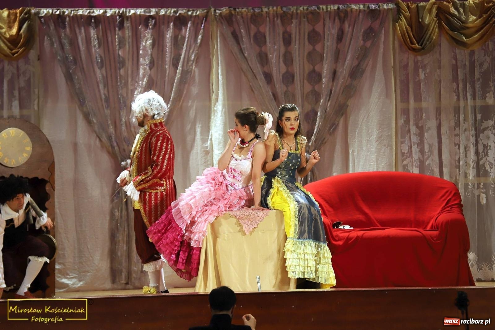 Zdjęcie w galerii na portalu naszraciborz.pl: Arte Creatura wystawiła w Raciborzu Noc w Wenecji [FOTO i WIDEO] wiadomości z regionu