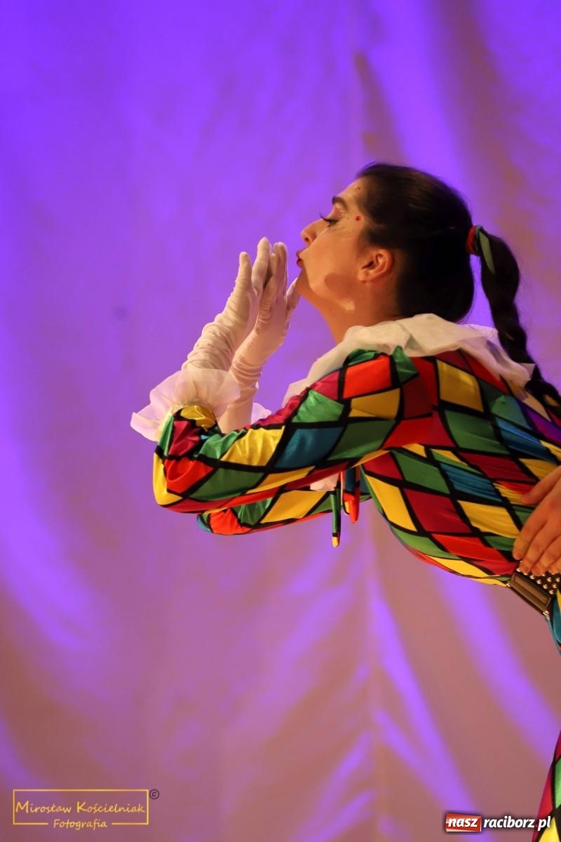 Zdjęcie w galerii na portalu naszraciborz.pl: Arte Creatura wystawiła w Raciborzu Noc w Wenecji [FOTO i WIDEO] wiadomości z regionu