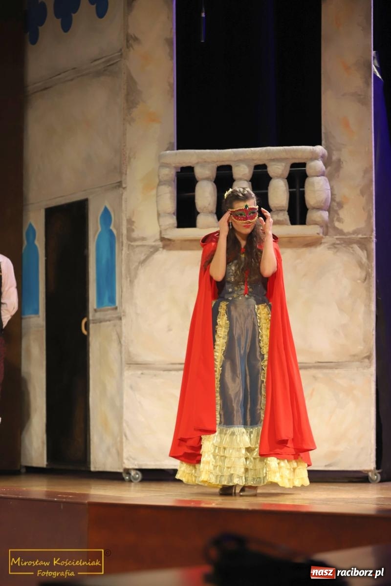 Zdjęcie w galerii na portalu naszraciborz.pl: Arte Creatura wystawiła w Raciborzu Noc w Wenecji [FOTO i WIDEO] wiadomości z regionu