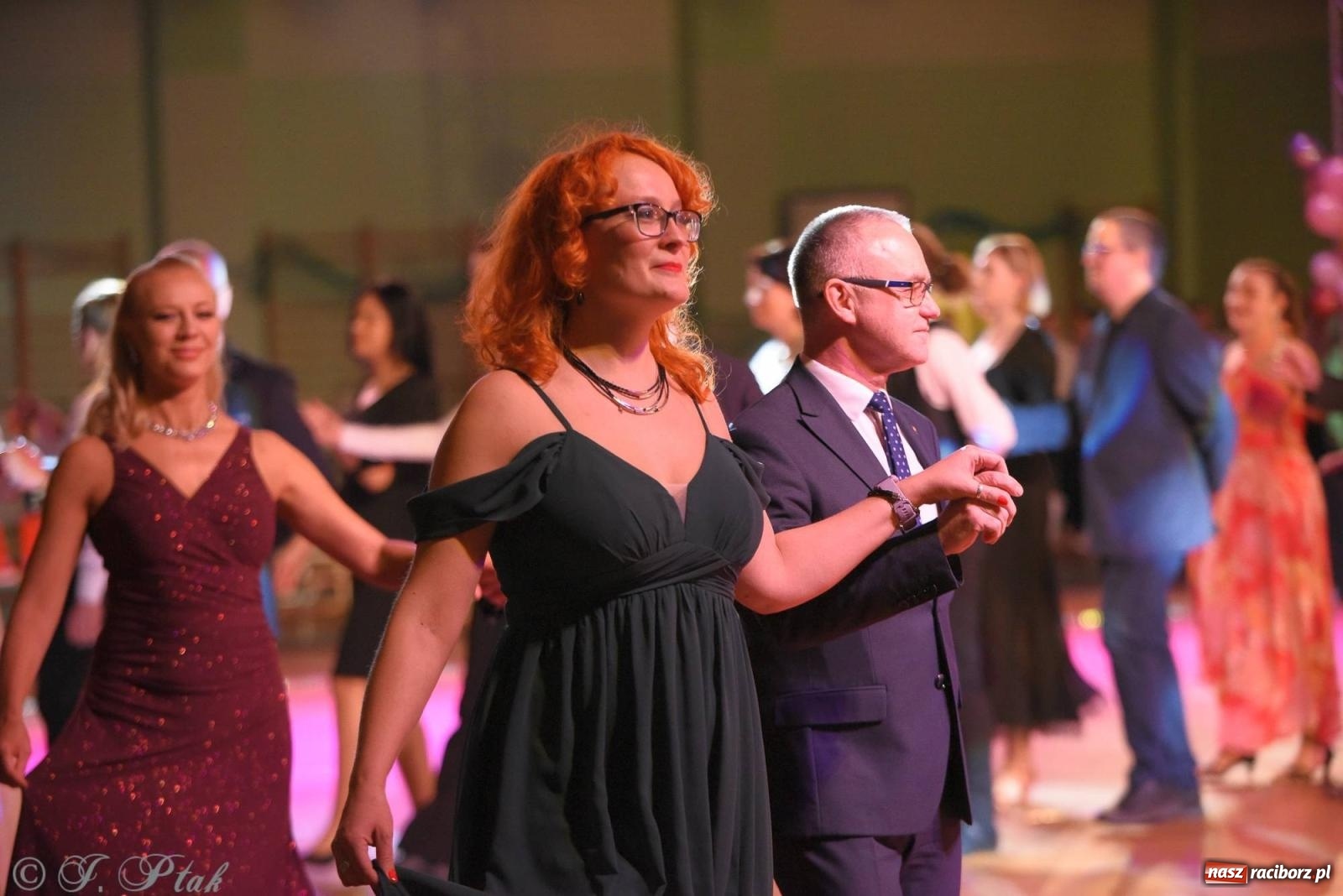 Zdjęcie w galerii na portalu naszraciborz.pl: XVI Karnawałowa Rewia Tańca w Raciborzu [FOTO i WIDEO] wiadomości z regionu