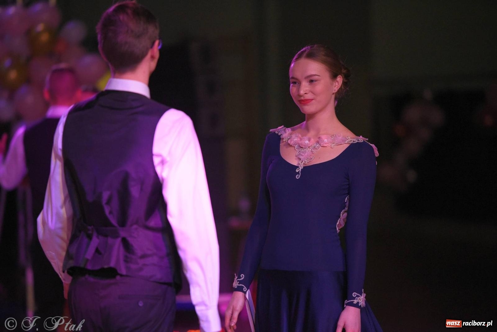 Zdjęcie w galerii na portalu naszraciborz.pl: XVI Karnawałowa Rewia Tańca w Raciborzu [FOTO i WIDEO] wiadomości z regionu