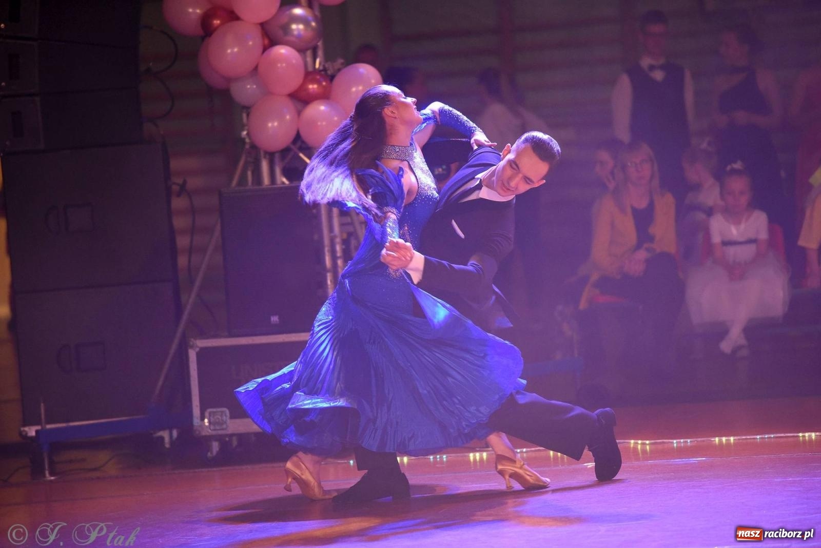 Zdjęcie w galerii na portalu naszraciborz.pl: XVI Karnawałowa Rewia Tańca w Raciborzu [FOTO i WIDEO] wiadomości z regionu