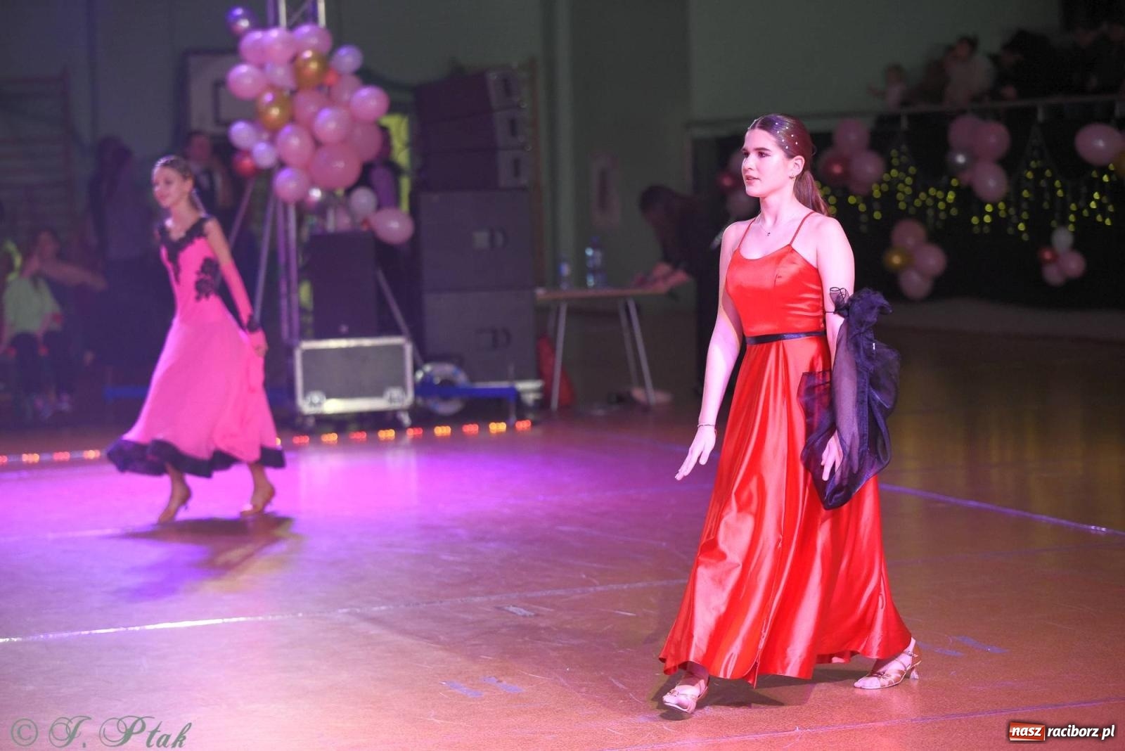 Zdjęcie w galerii na portalu naszraciborz.pl: XVI Karnawałowa Rewia Tańca w Raciborzu [FOTO i WIDEO] wiadomości z regionu