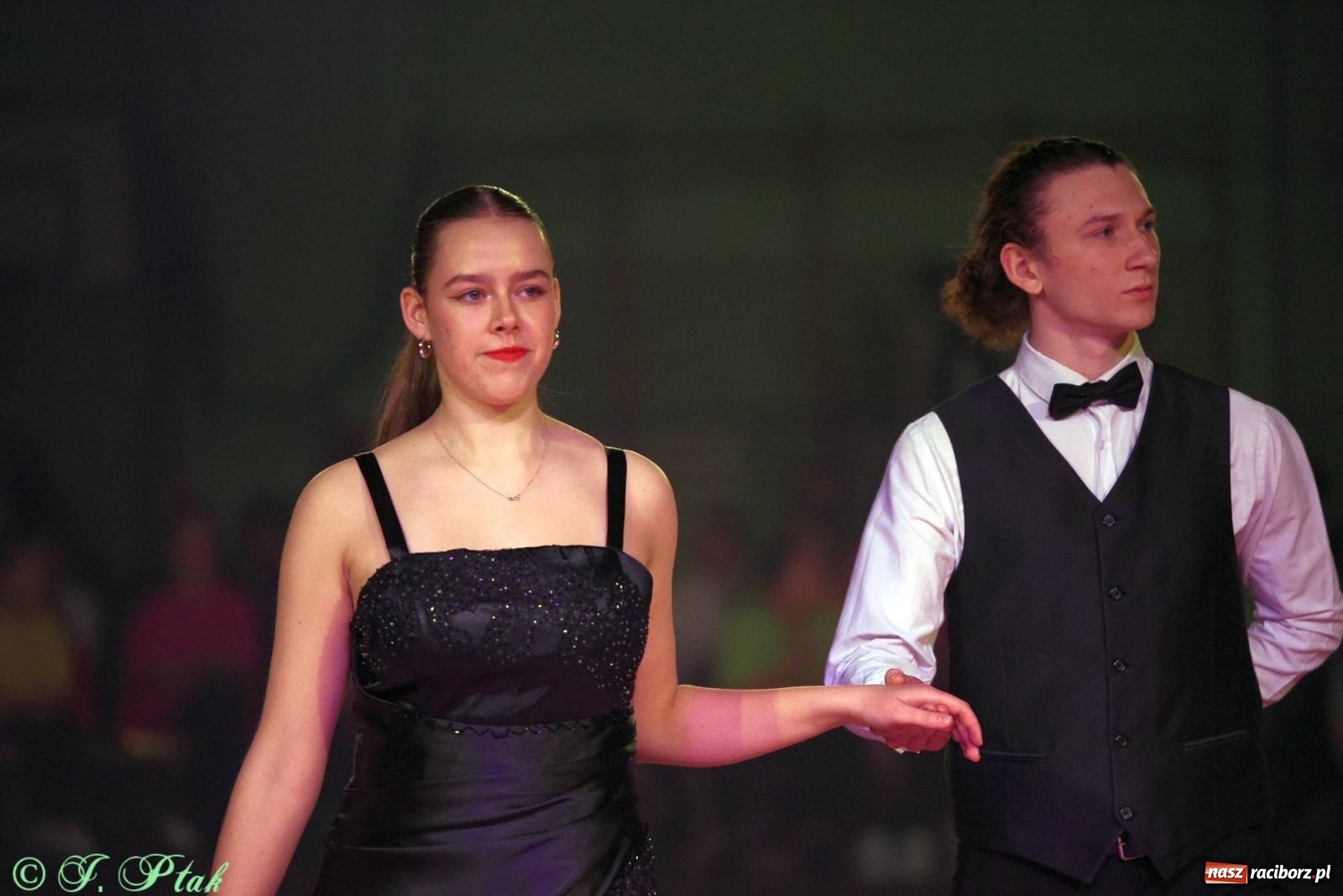 Zdjęcie w galerii na portalu naszraciborz.pl: XVI Karnawałowa Rewia Tańca w Raciborzu [FOTO i WIDEO] wiadomości z regionu