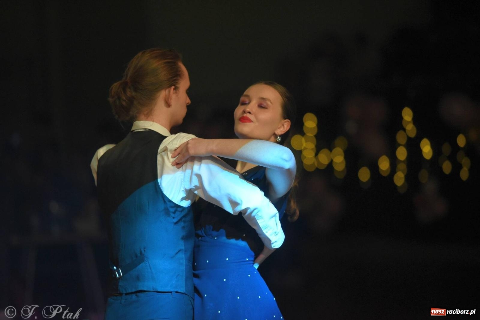 Zdjęcie w galerii na portalu naszraciborz.pl: XVI Karnawałowa Rewia Tańca w Raciborzu [FOTO i WIDEO] wiadomości z regionu
