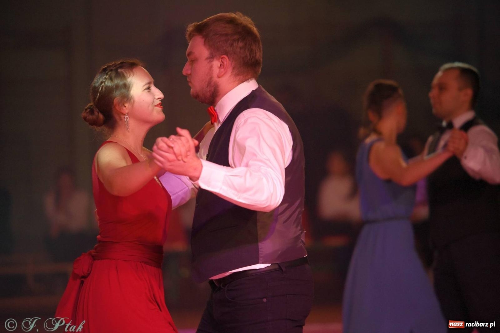 Zdjęcie w galerii na portalu naszraciborz.pl: XVI Karnawałowa Rewia Tańca w Raciborzu [FOTO i WIDEO] wiadomości z regionu